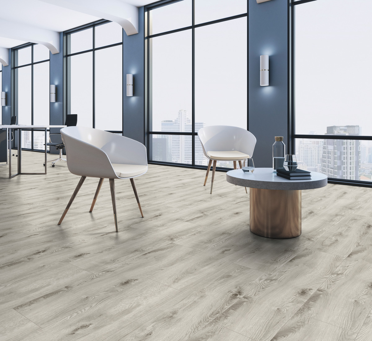 Moderne Raumgestaltung mit hellem Holzoptik Bodenbelag, blauer Akzentwand und stilvollem Mobiliar für einen repräsentativen Eingangsbereich.
